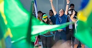 Brezilya lideri Bolsonaro, koronavirüs önlemleri karşıtı gösteriye katıldı