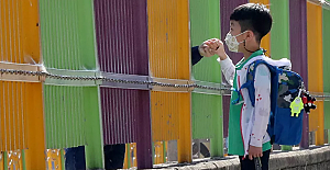 Güney Kore’de ikinci dalga endişesi büyüyor, okullar tekrar kapatıldı