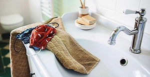 Dünya Sağlık Örgütü'nden hükümetlere: "Halka medikal değil, bez maske kullanmalarını önerin"