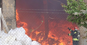 Elyaf fabrikası alev alev