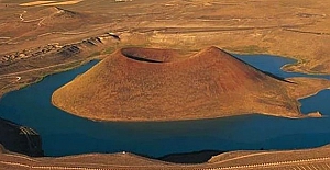 Konya Karapınar'daki 'Dünyanın Nazar Boncuğu' Kurudu