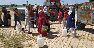 Mardin'de elektrik verilmeyen köylülerin içme suyu da kesildi