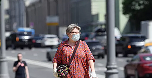 Moskova’da açık alanlarda maske takma zorunluluğu kaldırılıyor