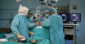 CHP Ankara Milletvekili Servet Ünsal uyardı: "Bu gidişle ameliyat yapacak doktor bulamazsınız"