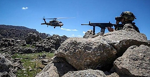 Jandarma Genel Komutanlığı'ndan Hakkari'de Hava Destekli Operasyon