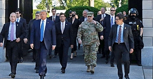 'Trump Orduyu Sokağa Dökebilir' Korkusu