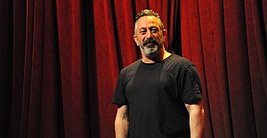 Cem Yılmaz: "Sağlık Bakanımız Fahrettin Koca beni çok mutlu eden haberler verdi"