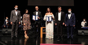 Elif Güreşçi’den müzik ziyafeti