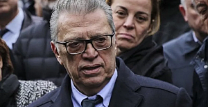 Mesut Yılmaz hayatını kaybetti