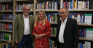 Prof. Dr. Nevzat Tarhan sıra dışı bir proğram başlatıyor: "Akıl, Beyin, Kültür"