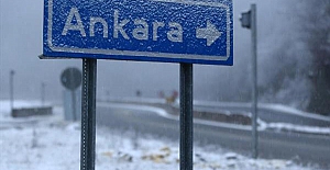 Başkent'e bu yılın ilk karı yağdı