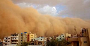 Trakya, Maramara ve Ege'de etkili olacak çöl tozu için korkutan korona uyarısı