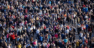 Dünya 2021 yılına 7,8 milyar kişiyle giriyor