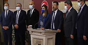 Veli Ağbaba: "Dört kadeh rakı içen bir vatandaş, bir kadehini kendi içiyor, Yüzde 70 vergiyle üç kadehini devlet içiyor.."