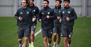Bursaspor'un Tuzlaspor karşılaşmasına hazırlıkları sürüyor