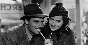 Dünya çapında büyük bir gelir alanı olan Sevgililer Günü (Valentines Day): Neden 14 Şubat günü kutlanıyor?