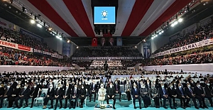 75 kişiye çıkartılan AK Parti MKYK'da 47 yeni isim