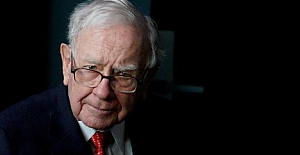 Dünyanın En Zenginlerinden Warren Buffett; "90 yaşında ve 100 Milyar Dolarlık Servet Sahibi"