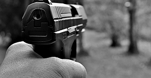 Eski Emniyet Müdürü Ali Serdar Saçan: "Mafya eylemleri, medyada silahlı kavga gibi gösteriliyor"