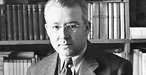 Karanlık ellerin 73 yıl önce katlettiği Sabahattin Ali'yi, cinayeti araştıran Prof. Mustafa Özsarı anlattı