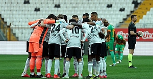 Kartal yine uçuşa geçti; Beşiktaş 3-0 Alanyaspor