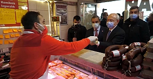 Kılıçdaroğlu, Bursa'da vatandaşın veresiye defterini kapattı