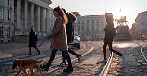 Belçika'da kültür-sanat sektörü hükümetin koronavirüs önlemlerine karşı dava açtı