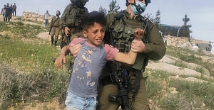 İsrail ordusu itiraf etti: "Filistinli çocukların gözaltına alınması hataydı"