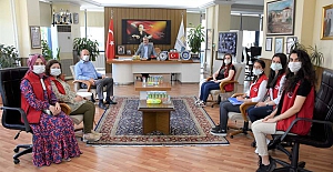 Karacabey’de ihtiyaç sahiplerine koşulsuz destek