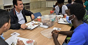 Yabancı öğrencilere iftar ziyareti