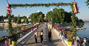 Nilüfer / Gölyazı çiçeklerle şenlendi