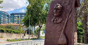 Sanatçı Şemsi Yastıman'ın cenazesi 27 yıl sonra Çanakkale'den memleketi Kırşehir'e nakledildi