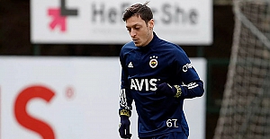 Fenerbahçe'den Mesut Özil kararı