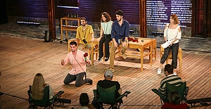 Ormandaki Kulübe’de tiyatro keyfi sürüyor