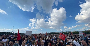 Aşı karşıtları İstanbul'da toplandı