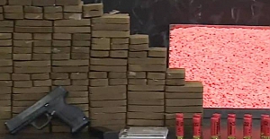 İstanbul'da narkotik operasyonu: 123 bin uyuşturucu hap ele geçirildi