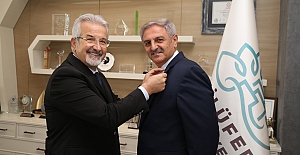 Belediye Meclisi'nde nöbet değişimi