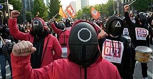 Güney Kore'de on binlerce işçi, çalışma koşullarının iyileştirilmesi talebiyle sokağa çıktı