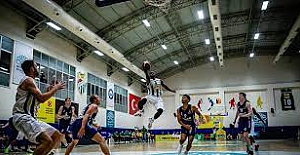 IcryPex Beşiktaş - Frutti Extra Bursaspor basketbol maç biletleri kapışılıyor