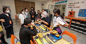 Nilüferli çocuklara “Yeni Nesil Üretim Atölyeleri”