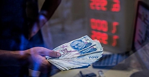 Faiz indirimi beklentisi lirayı değersizleştiriyor