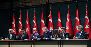 Cumhurbaşkanı Erdoğan:  “Asgari ücretin en alt rakamı 4 bin 250 lira olarak uygulanacaktır”