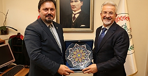 Başkan Erdem Bursa Barosu Yeni Başkanı Altun'u ziyaret etti