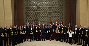 Cumhurbaşkanı Erdoğan: “Türkçemizi yaşatmadan milletimizin geleceğine güvenle bakamayız”