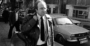 Gazeteci UĞUR MUMCU'yu rahmetle anıyoruz