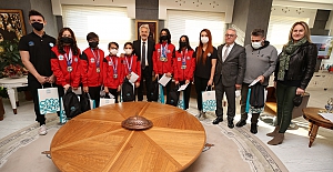 Nilüferli yüzücüler başarılarıyla gururlandırdı