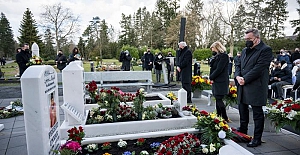 Almanya Irkçılıkla Yüzleşmeli: Hanau Kurbanları Anıldı