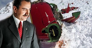 13 yıl önce şüpheli bir helikopter kazası sonucu hayatını kaybeden Muhsin Yazıcıoğlu ve beraberindeki beş kişi anılıyor