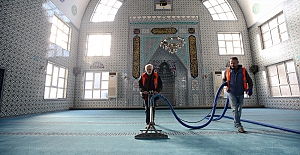 Nilüfer’deki ibadethanelerde temizlik başladı