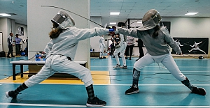 Eskrimde kılıçlar çekildi